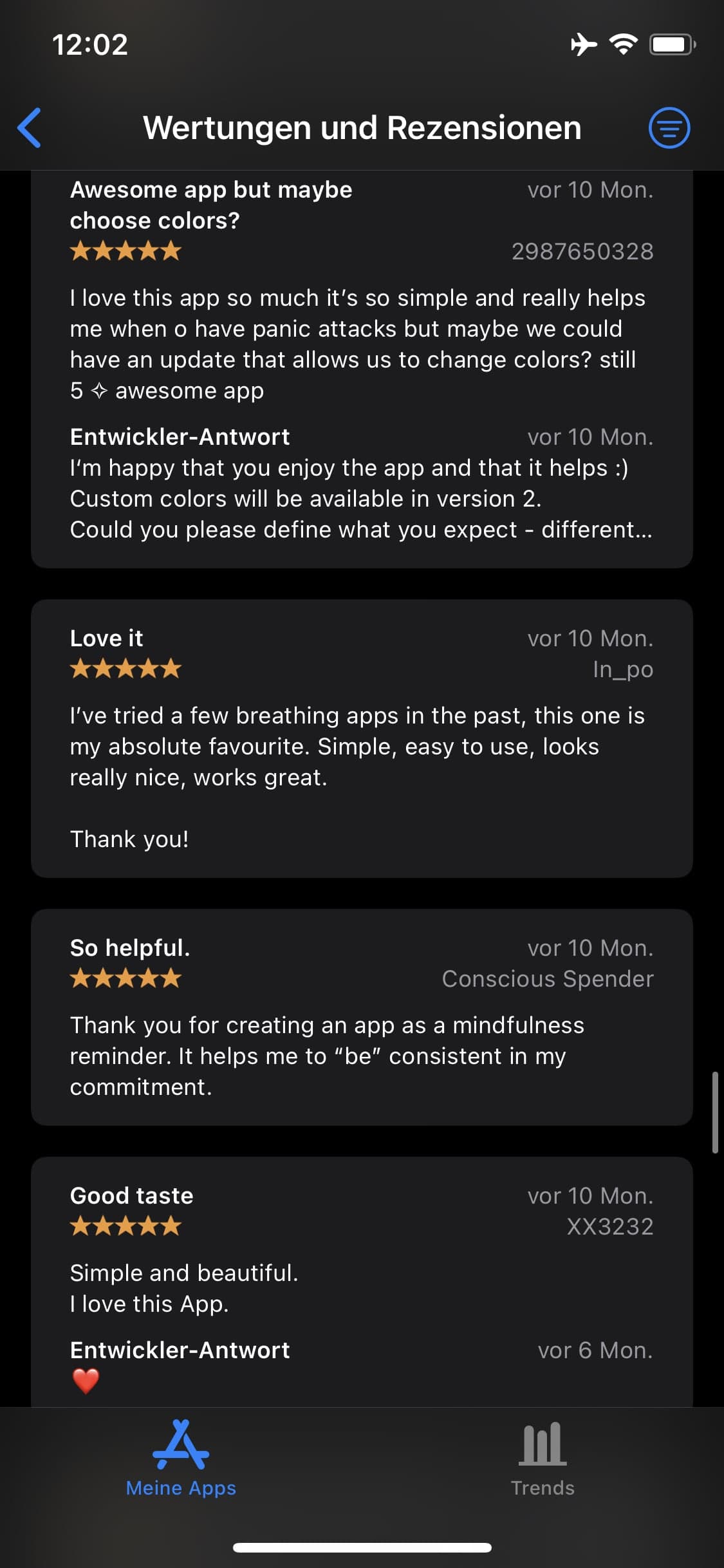 Five-star Breathe reviews praising panic-attack support, ease of use, and mindfulness reminders